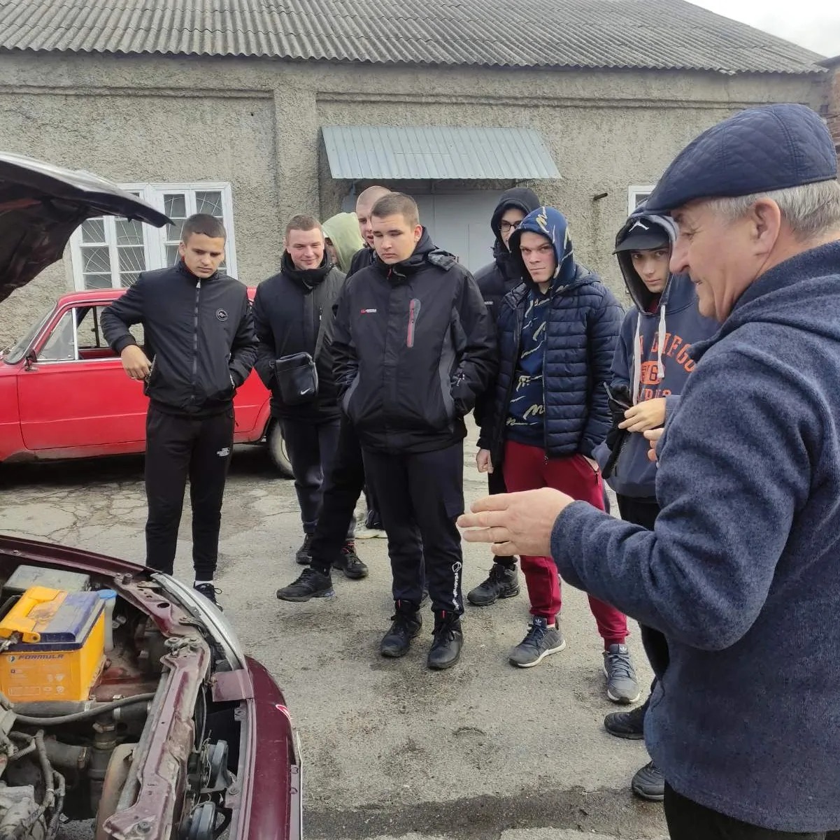 Наші досвідчені викладачі 