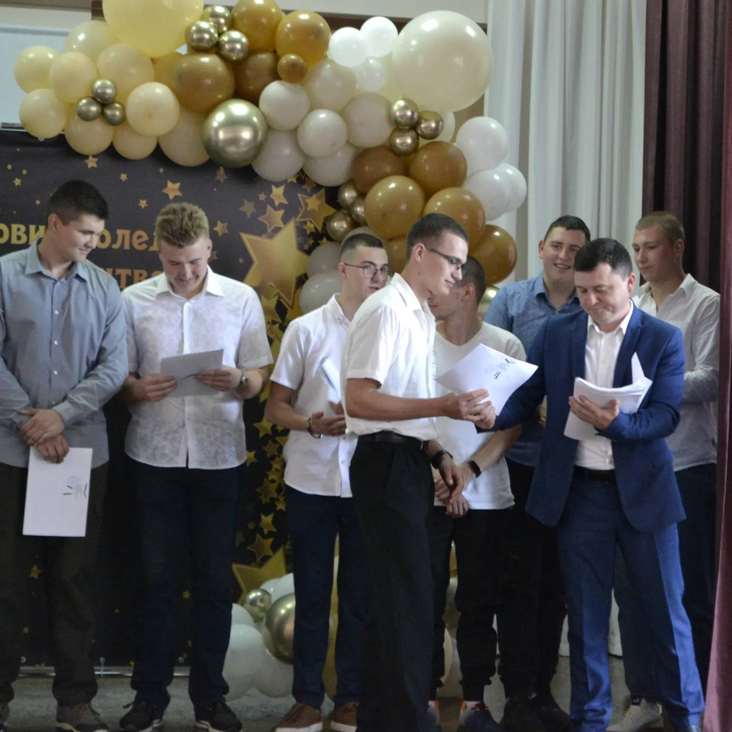 Вітаємо випускників 2024 року випуску