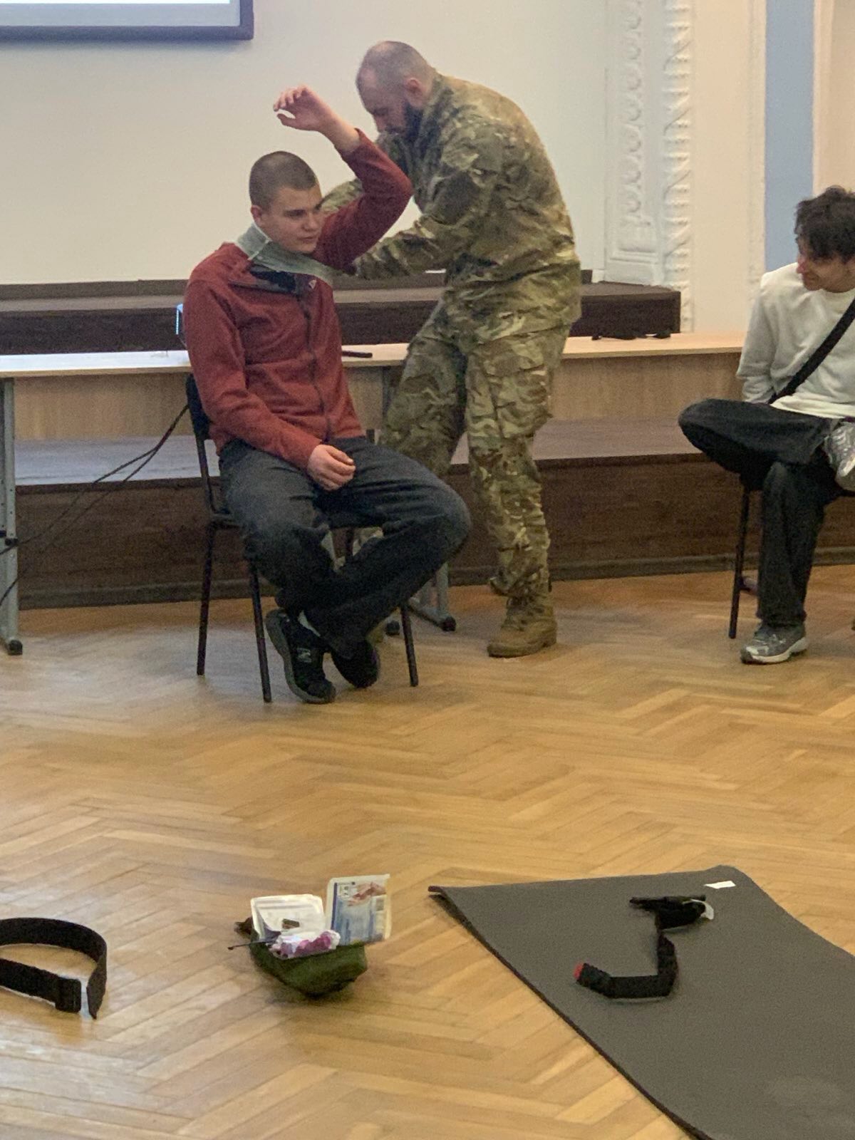 Наші студенти продовжують навчання у Полтавському обласному центрі підготовки громадян до національного спротиву